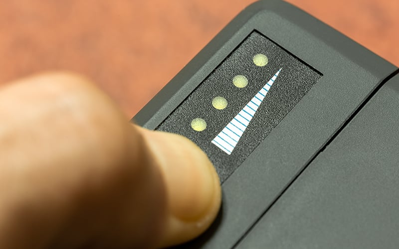 Choosing the Correct Battery Fuel Gauge for Your Project Needs